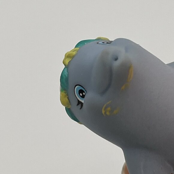 Littlest Pet Shop Sea World Dolly Dolphin On Her Dancing Waves 1995 LPS - Picture 5 of 11